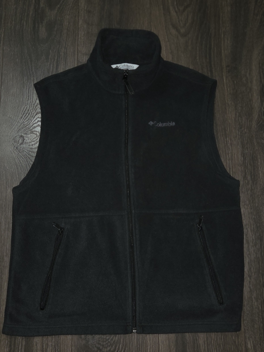 Columbia Men's Black Fleece Vest - Classic Zip Front